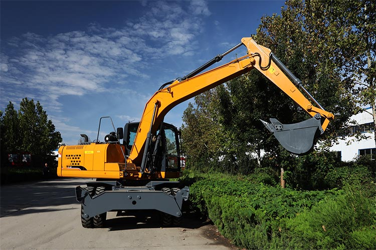 17,5 ton Grote graafmachine op wielen