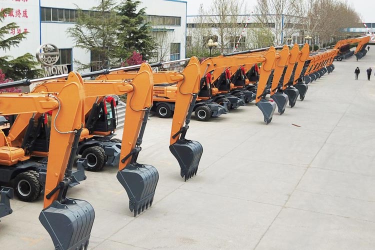  more and more foreign businessmen have come to Dapeng Machinery Co., LTD to visit.