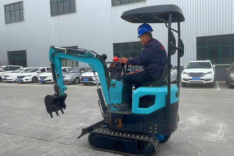 Escavatore cingolato da 1,5 t