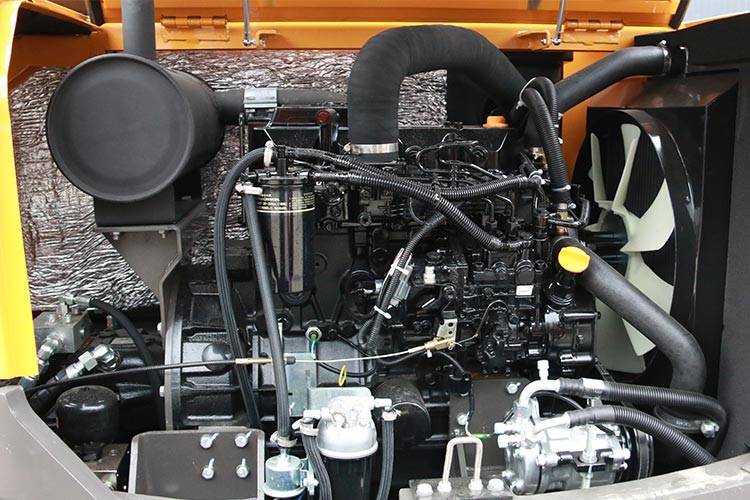 Engine Engine